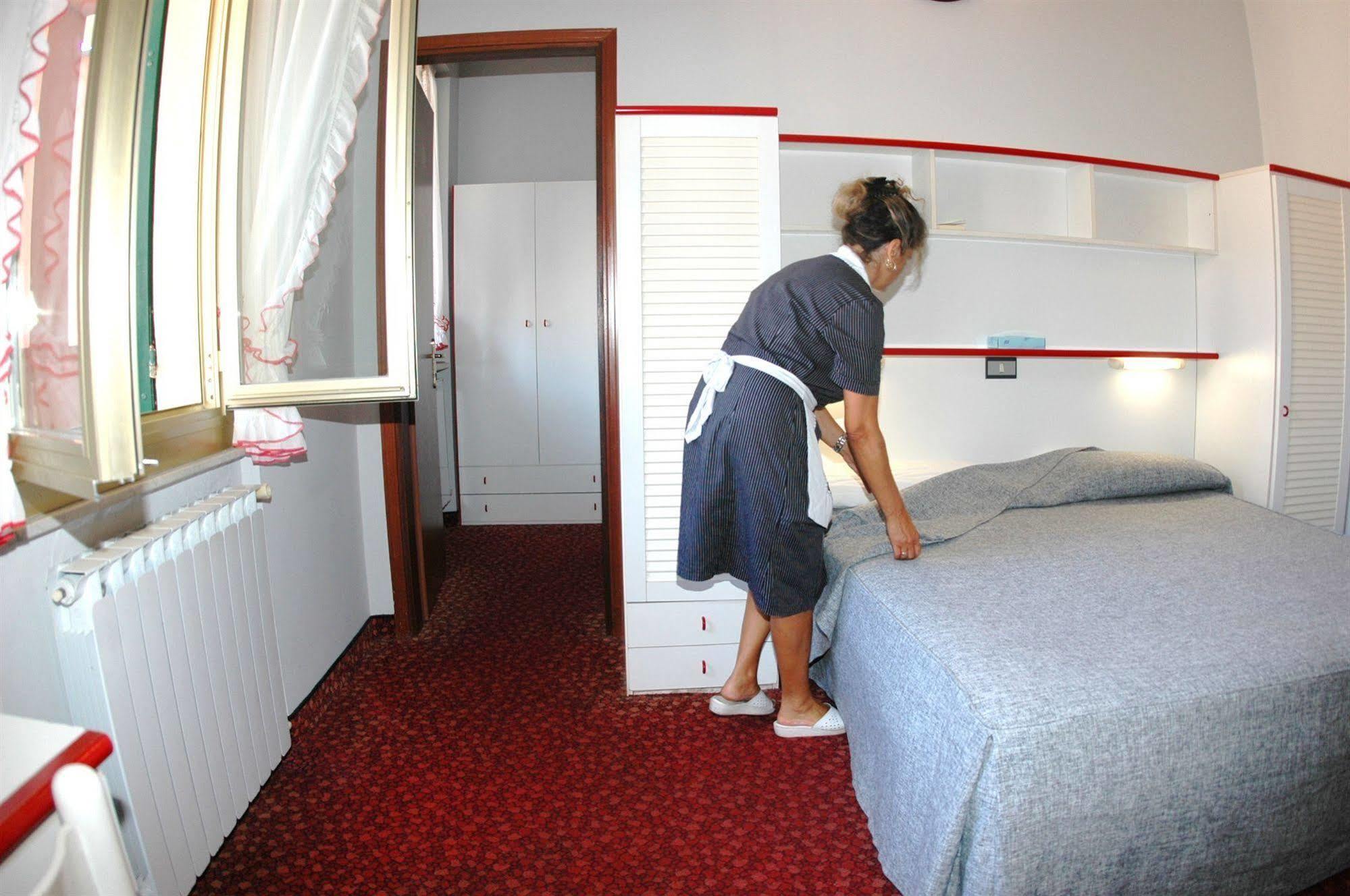 Hotel Flory 圣玛格丽塔－利古雷 外观 照片
